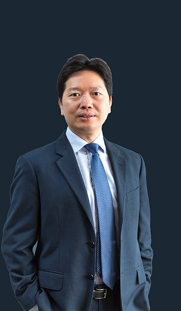 余明偉